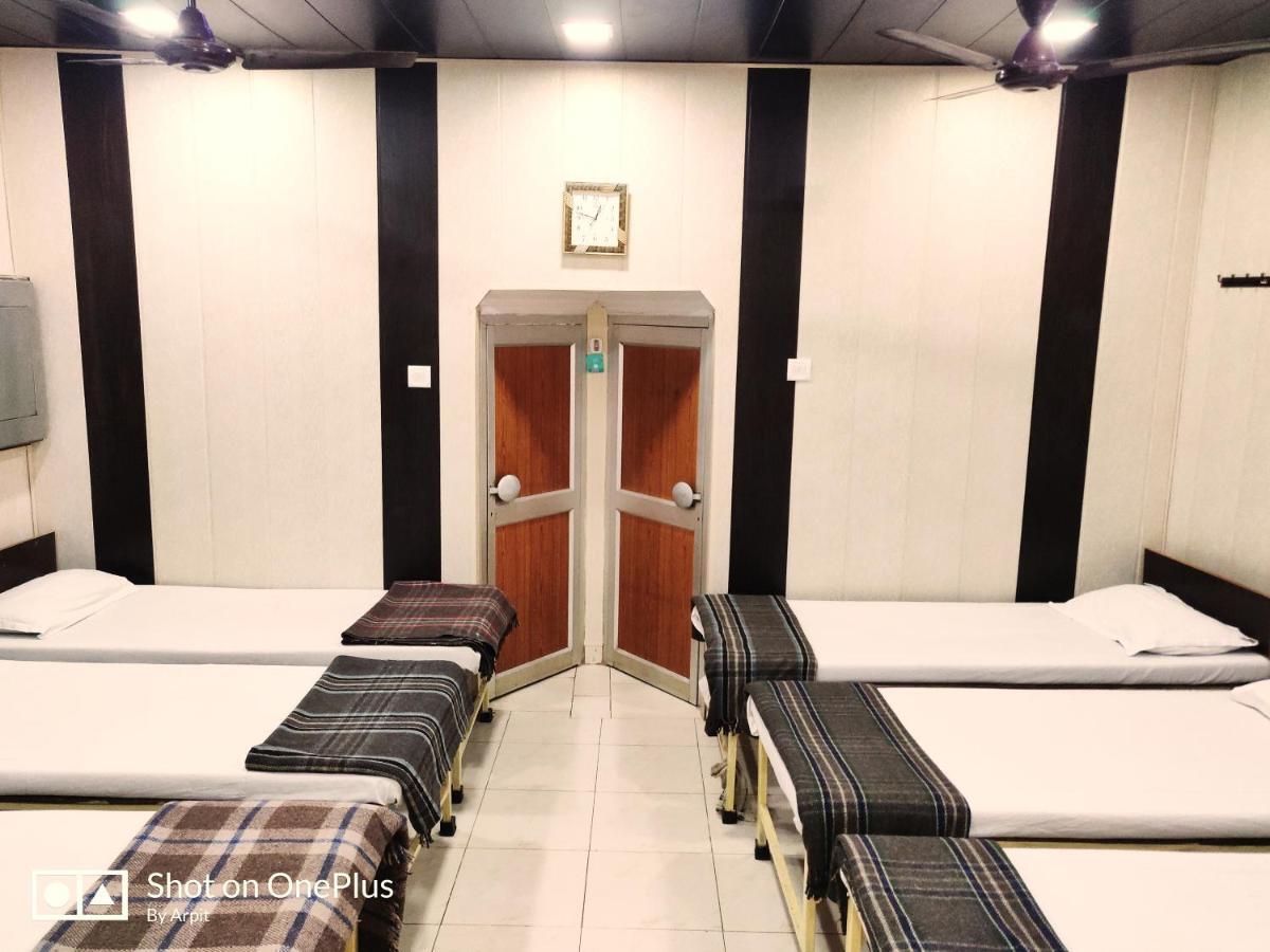 Roop Guest House Lucknow Exterior photo
